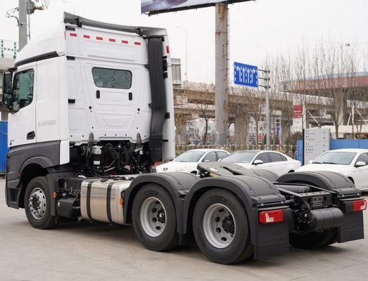 580 cavalli Mercedes Benz Camion pesante Diesel Camion trattore con pneumatici tubeless