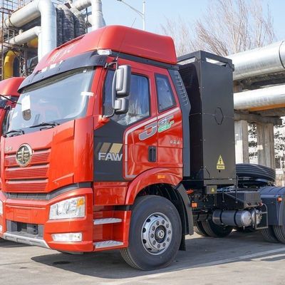 Trasporto merci Trattore elettrico FAW Jiefang J6p 6X4 460 CV con chilometraggio 100000 km