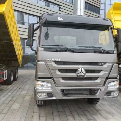Capacità di carico 50 t Sinotruk 6X4 camion pesante durevole per progetti minerari