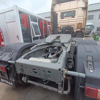 Camionetti cisterna di carburante da 400L per il trasporto pesante da ZZ4257N3247E1H Heavy Truck