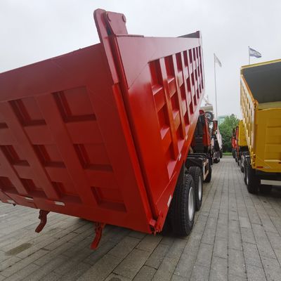 Sinotruck Autotrasporto pesante con sterzo idraulico e capacità di carico di 30 t
