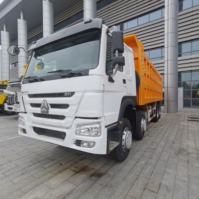 6.8x2.5x3.8m Veicolo Shacman Dumper con serbatoio del carburante da 400L e sedile del conducente con sospensione ad aria