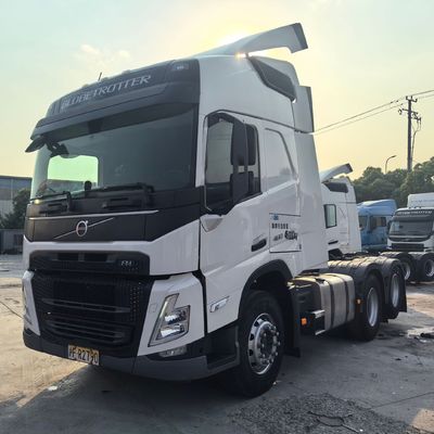 Trasporto pesante FAW camion diesel con serbatoio di carburante da 400 litri e sterzo idraulico