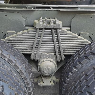 Camionetto di scarico con telaio Sinotruk personalizzato con design di pneumatici senza tubi e assistenza elettrica