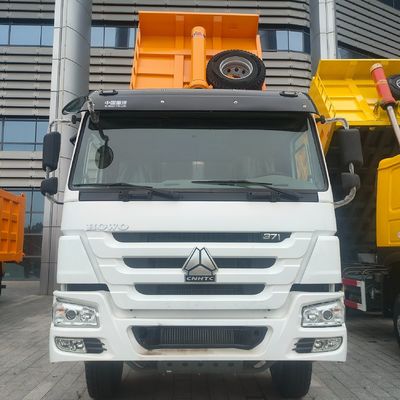 8 * 4 Dump Truck del National Heavy Duty Truck Group per il trasporto di veicoli usati
