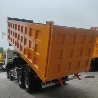 8 * 4 Dump Truck del National Heavy Duty Truck Group per il trasporto di veicoli usati