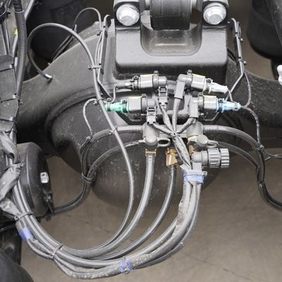 Camion-trattore diesel certificato ISO per trasporti pesanti ZZ4257N3247E1H