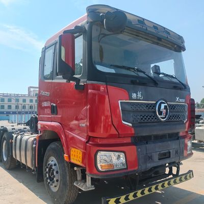 Shaanxi Automobile Delong X3000 Veicolo pesante con serbatoio da 400 litri