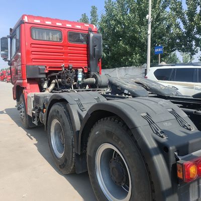 Shaanxi Automobile Delong X3000 Veicolo pesante con serbatoio da 400 litri