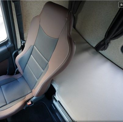 Trattore sinotruck a serbatoio di carburante da 400L per esigenze di rimorchio pesante personalizzate