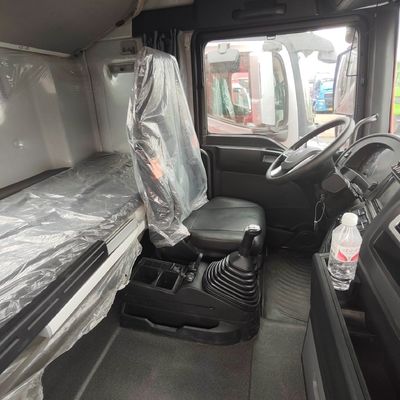 Sinotruk Sitrak Trasporto merci con trattore/trasporto merci con trattore 6X4 usato con 6 mesi