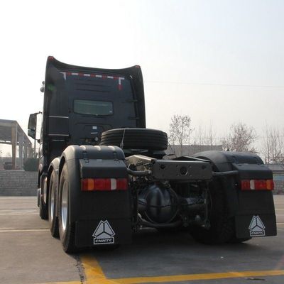 Serbatoio di carburante da 600L 420 CV Trattore 6X4 con ≤ 5 posti Camionetto pesante nazionale serie HOWO A7