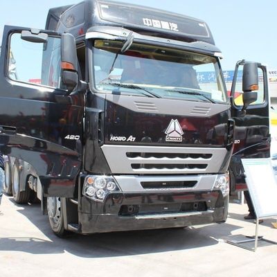 Sinotruck HOWO A7 Serie 6X4 Dump Truck con semirimorchio trainante e serbatoio di carburante da 400 litri