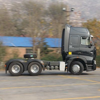 Sinotruck HOWO A7 Serie 6X4 Dump Truck con semirimorchio trainante e serbatoio di carburante da 400 litri