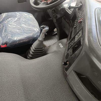 Camionino di scarico Sinotruk ad alta capacità con struttura e pneumatici durevoli certificati ISO