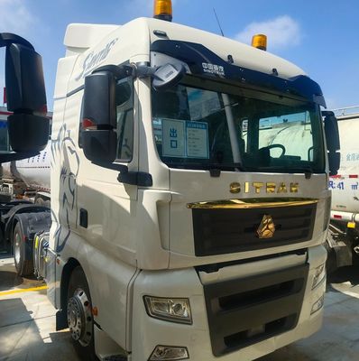 9300.000kg Trattore Sitrak/trattore usato 4X2 Trattore merci Trattore camion Euro 5 Standard di emissioni