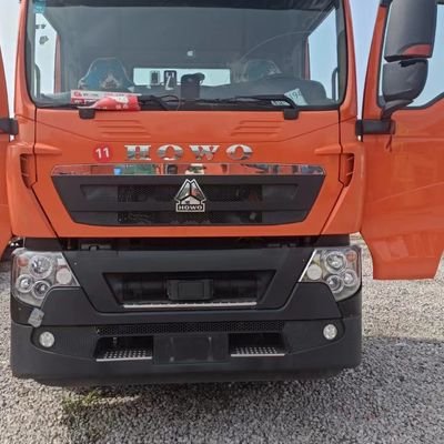 Trailers da 351-450 CV con sedile a sospensione pneumatica e serbatoio di carburante da 1000 litri Euro 5 standard