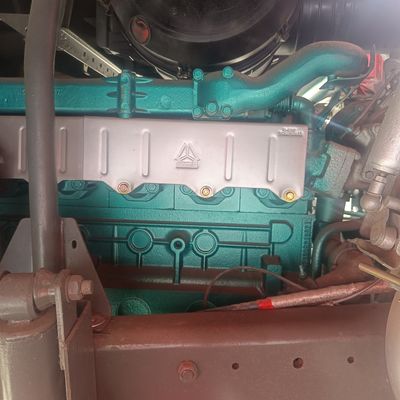 Scala del telaio del camion Sinotruk con sterzo avanzato assistito da potenza e motore da 351-450 CV