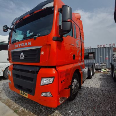 Semi-remolante di traino Sinotruck Truck trattore con sedile a sospensione pneumatica e 6 mesi