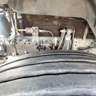 Semi-remolante di traino Sinotruck Truck trattore con sedile a sospensione pneumatica e 6 mesi