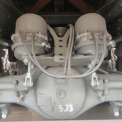 30 tonnellate Scraper o Rhd Manual Dump Truck per progetti di costruzione su larga scala