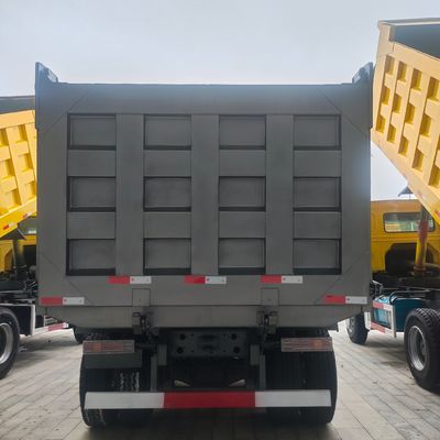 Usato HOWO Truck 6X4 10 ruote Dump Truck con sterzo idraulico e assistenza elettrica