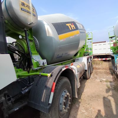 15-20 cubic X4 Sinotruck HOWO 371HP Camion miscelatore di calcestruzzo per ≤5 posti e 6 mesi