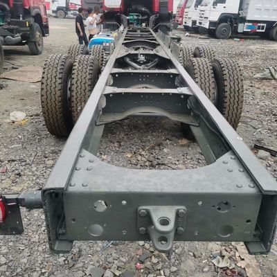 11.6mX2.55mX3.96m Haowo furgone commerciale di seconda mano con pneumatici e 400-600L di capacità del serbatoio del carburante
