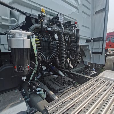 Sitrak 4X2 480 HP Tractor Trailer con serbatoio da 600L e valuta USA