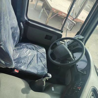 Soluzione di rimorchiamento di scarico Shacman Truck HOWO con sedile a sospensione pneumatica 351-450 CV Sedile ≤5