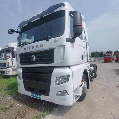 480 HP CNG Tractor Truck con sedile a sospensione a aria La soluzione definitiva per il trasporto di merci