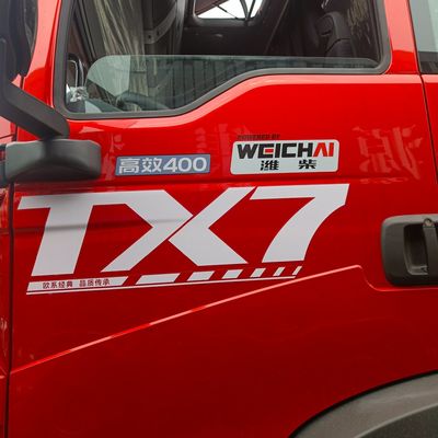 6880.000kg Camion-trattore diesel pesante con sedile a sospensione pneumatica e serbatoio di 1000L