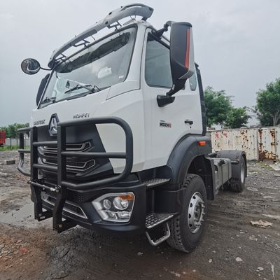 Camion-trattore Sinotruk usato con rimborsi e sterzo idraulico