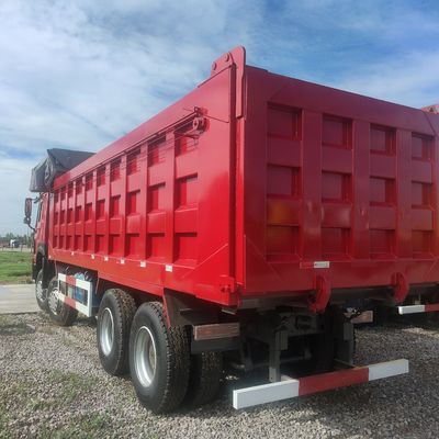 Apparecchiature minerarie usate Sinotruck Truck tipper con capacità di carico di 40 t in moneta USA