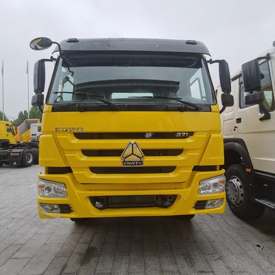 8800.000kg Pacchetto Peso lordo Sinotruck trattore diesel per rimorchiare semirimorchi