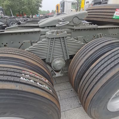 8800.000kg Pacchetto Peso lordo Sinotruck trattore diesel per rimorchiare semirimorchi
