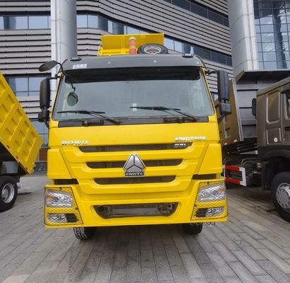 Capo del trattore a benzina con serbatoio del carburante da 600 litri e sedile a sospensione pneumatica ZZ4257N3247E1H