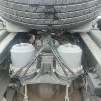 Gruppo nazionale di camion pesanti e usati Trattore Shandeka 6X4 540HP Trattore 8800.000kg