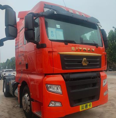 Camion a rimorchio con sedile a sospensione pneumatica per motore di traino di cilindrata &gt; 8 litre e pesante