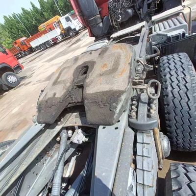Motore diesel di alta capacità Shacman Tractor Trailer per il rimorchio e il beneficiamento di semirimorchi