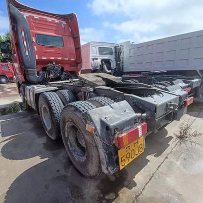 Motore diesel di alta capacità Shacman Tractor Trailer per il rimorchio e il beneficiamento di semirimorchi