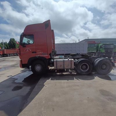 Camion a rimorchio a motore diesel con motore da 540 CV e serbatoio da 600 litri