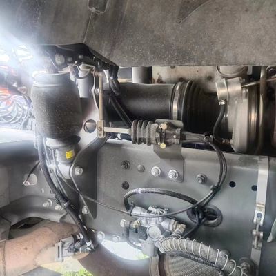 Camion-trattore agricolo Sinotruk con sterzo idraulico e pneumatici ZZ4257N3247E1H