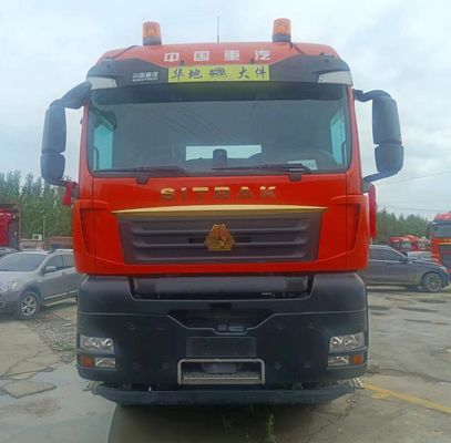 Trattore diesel agricolo da 540 CV con sterzo assistito e capacità di carico elevata