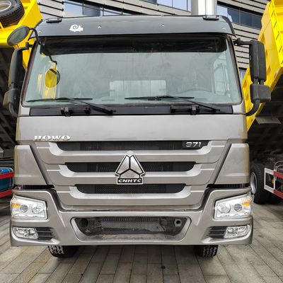 Euro2 Sinotruk HOWO 375HP 8*4 Dump Truck stile di sollevamento anteriore con &gt; 8L di capacità del motore