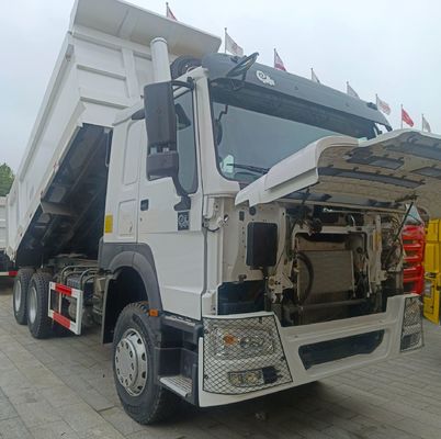 HOWO 371HP Camion pesante auto-dumping trasporto Sinotruk Chassis off-highway ≤5 posti