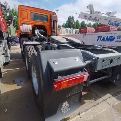 Affidabile 351-450hp Heavy Duty Diesel Traktor Truck con sedile del conducente sospensione pneumatica