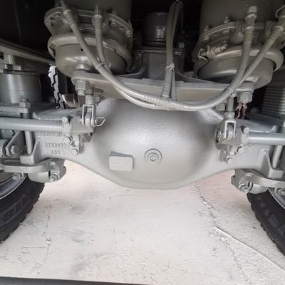 Guida idraulica Sinotruck Camionetto di scarico usato con Hovo 6X4 LHD e costruzione pneumatici