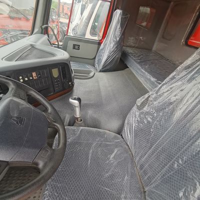 Sinotruck Tipper Usato Dump Truck con sterzo azionato e pneumatici Pagamento completo