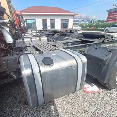Camionetto trattore Sinotruk HOWO 6X4 per il trasporto a lunga distanza